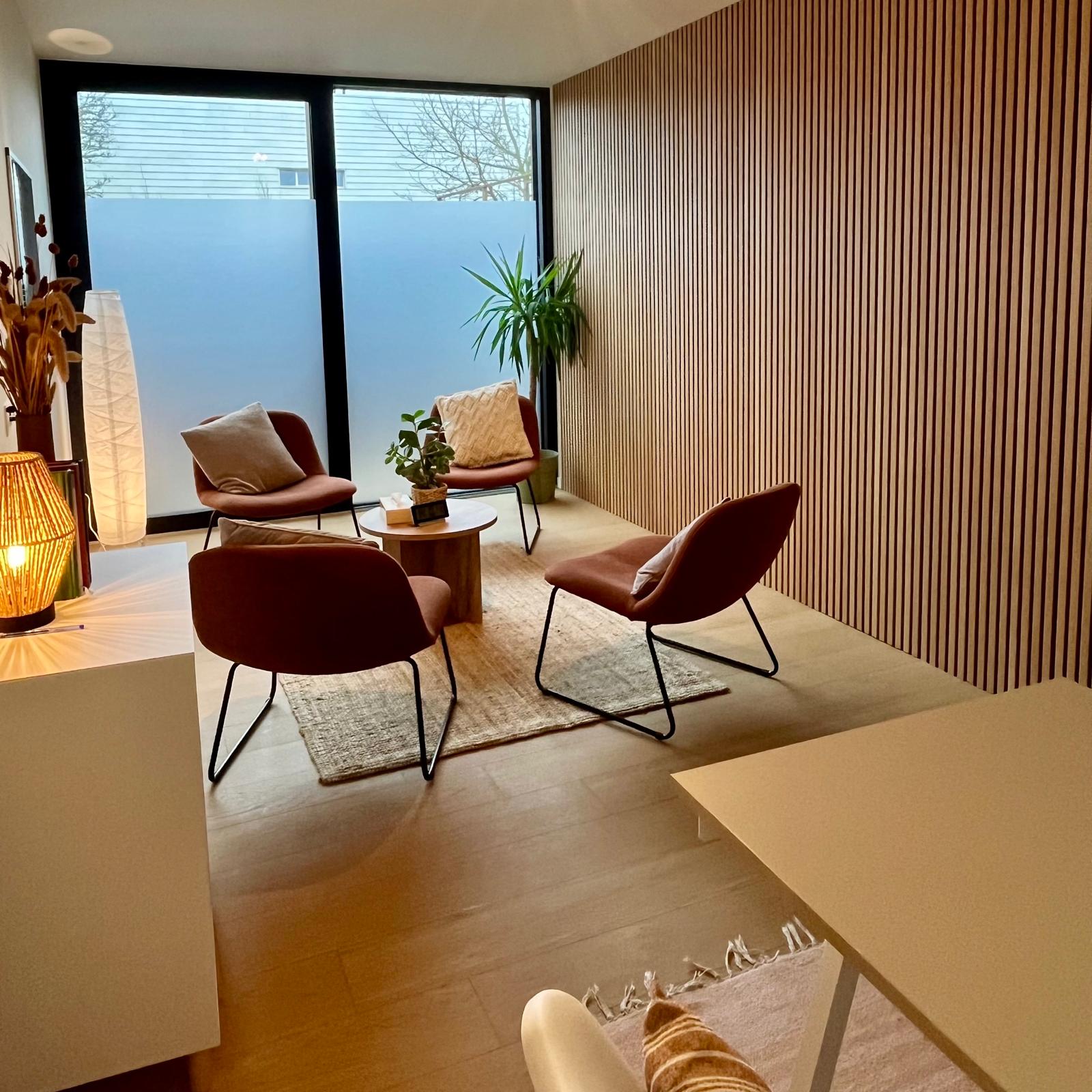Psycholoog, Psycholoog in de buurt, Psychotherapeut, Psycholoog therapie, Psychologische begeleiding, Therapie, Hulp bij verslaving, Verslaving, Burn-out, Relatietherapie, Stoppen met piekeren, Praktijk voor psychologie, ACT, Acceptance & Commitment Therapy, Mindfulness, Stress, Piekeren, Zelfbeeld, Depressie